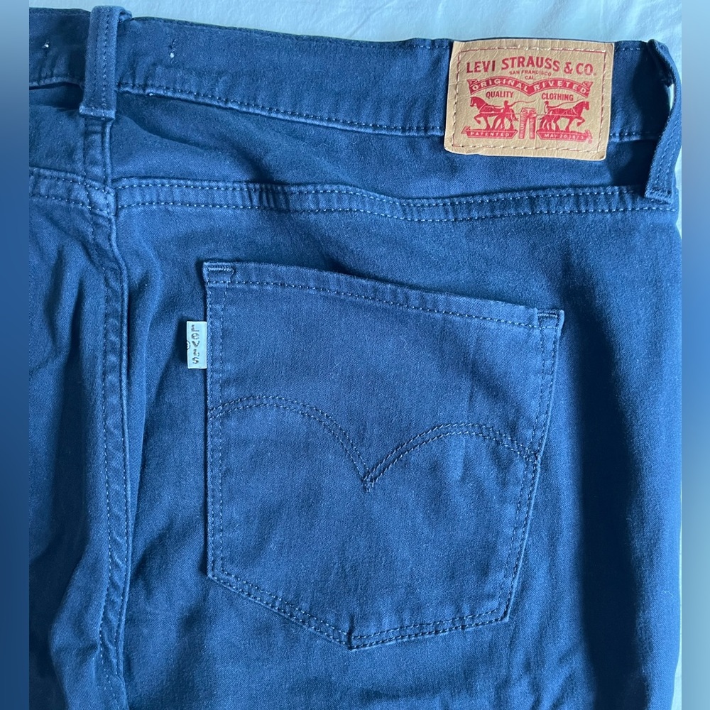 Skinny Navy Blue Leviโs Denim Jeans - Picture 2 of 15